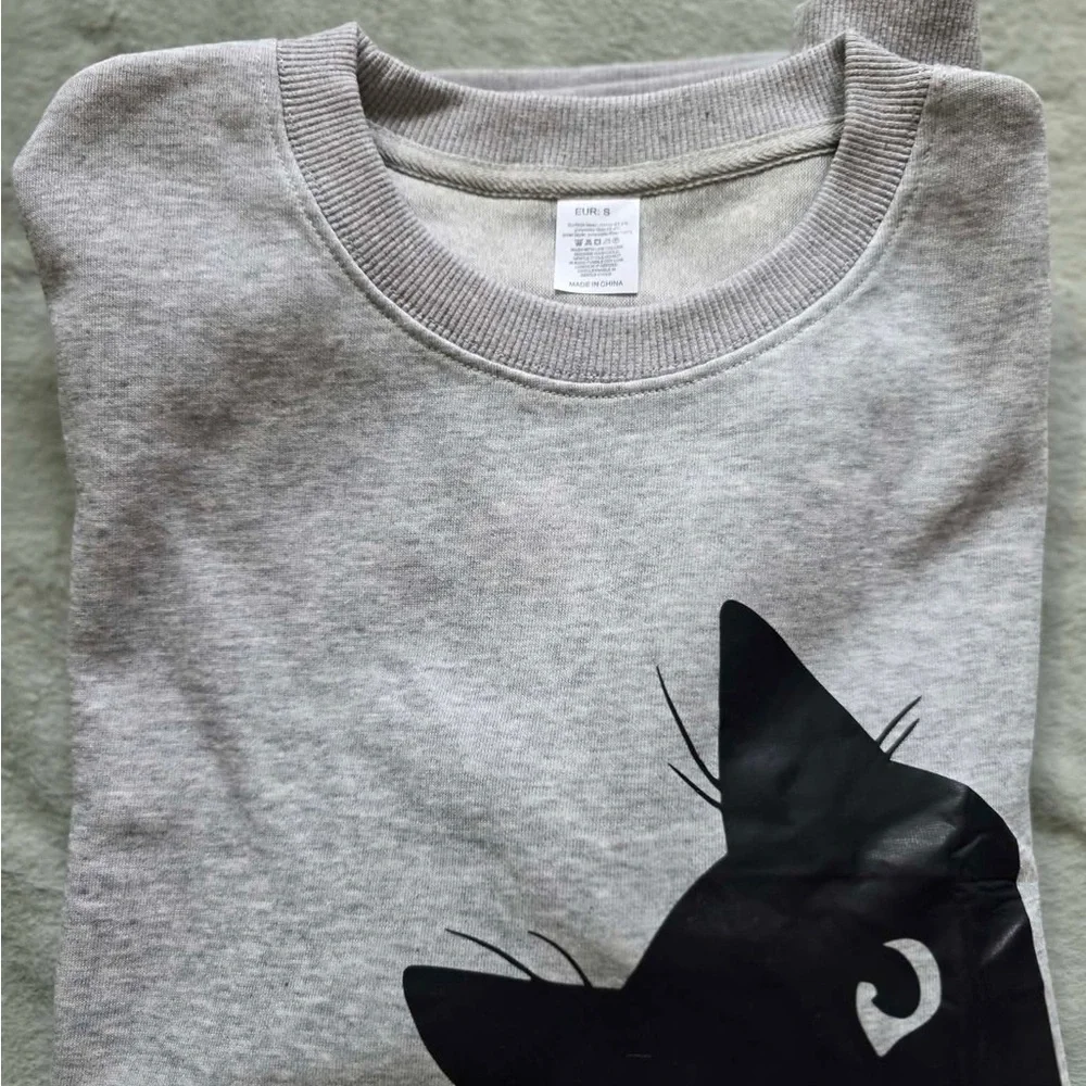 N/A comfortable gray